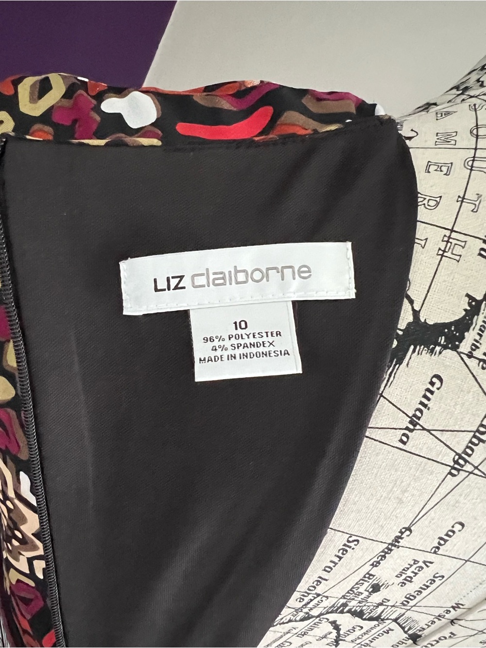 7 for $30 Liz Claiborne V-Neck Sleeveless Dress in Red Floral Geo Print - Picture 7 of 8